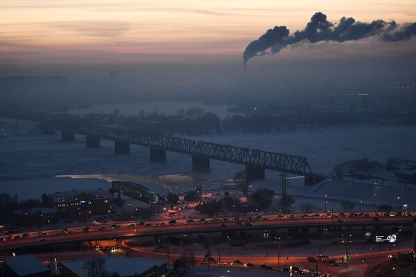橫跨鄂畢河的立交橋和鐵路橋 - 俄羅斯衛星通訊社