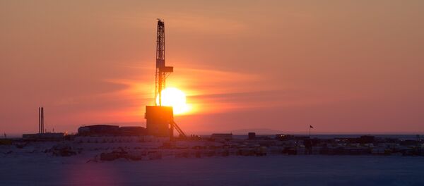 Буровая установка на месте бурения нефтяной компанией Роснефть - 俄罗斯卫星通讯社