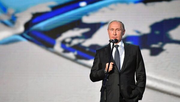 普京12日将出席纪念俄宪法颁布25周年招待会 - 俄罗斯卫星通讯社