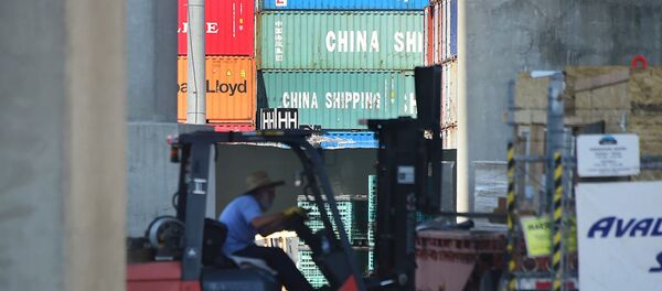 美国宣布延期两周加征中国商品关税 - 俄罗斯卫星通讯社