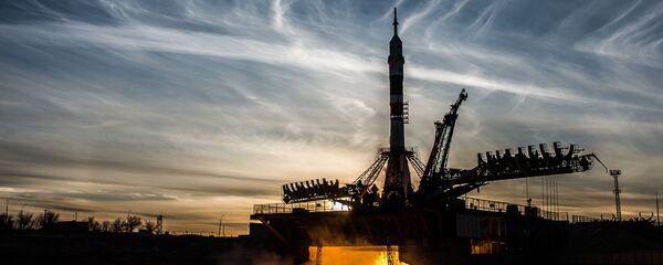 “联盟-13”号飞船机组人员获准在拜科努尔发射场继续受训 “联盟-13”号飞船机组人员获准在拜科努尔发射场继续受训 - 俄罗斯卫星通讯社