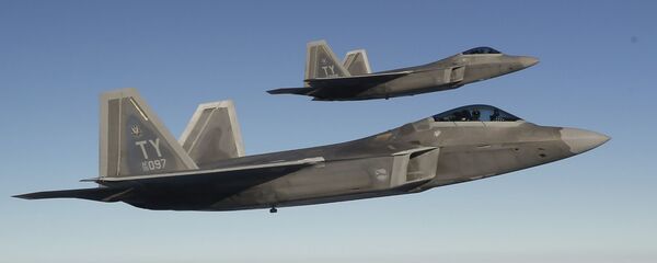 Американские истребители F-22 Raptor - 俄罗斯卫星通讯社