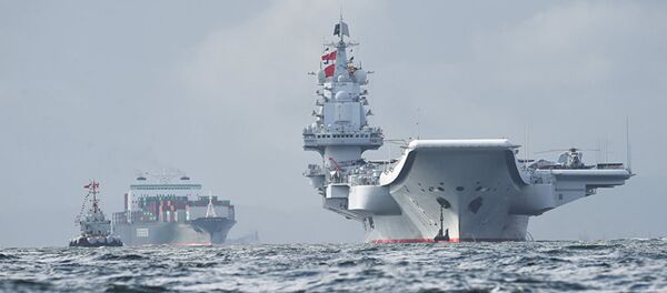 台媒：辽宁号航母舰队正在穿越台湾海峡 - 俄罗斯卫星通讯社