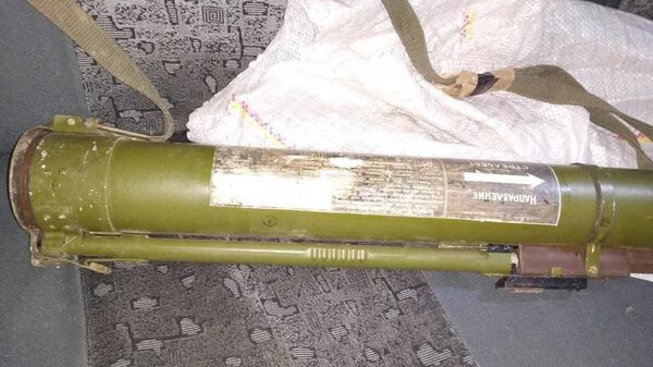 烏克蘭一名男子將一個榴彈發射器遺忘出租車上 - 俄羅斯衛星通訊社