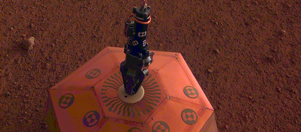 Зонд InSight установил сейсмометр на поверхности Марса - 俄羅斯衛星通訊社