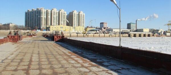 Между Благовещенском и Хэйхэ вновь открывают переправу по понтонному мосту. Между Благовещенском и Хэйхэ вновь открывают переправу по понтонному мосту. - 俄羅斯衛星通訊社