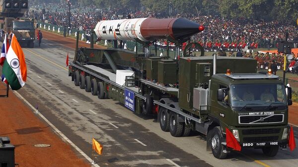 Индийская баллистическая ракета Агни-4 - 俄羅斯衛星通訊社