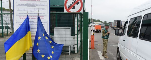 Контрольно-пропускной пункт на границе Украины с Польшей. Контрольно-пропускной пункт на границе Украины с Польшей. - 俄羅斯衛星通訊社