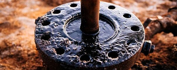 Добыча нефти. - 俄罗斯卫星通讯社