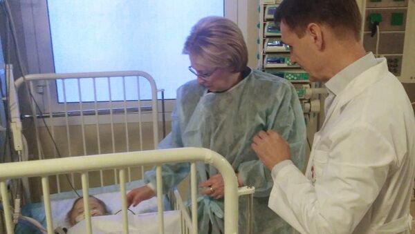 俄卫生部长：燃气爆炸事件中获救婴儿无生命危险 - 俄罗斯卫星通讯社