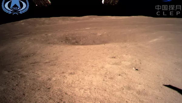 中國嫦娥四號探測器傳回首批月背影像圖 - 俄羅斯衛星通訊社