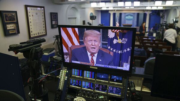 美国总统特朗普向民众发表电视讲话 - 俄罗斯卫星通讯社