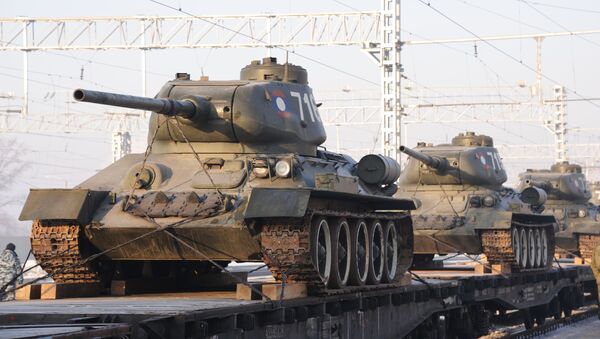 老挝向俄移交的30辆T-34坦克已运抵克拉斯诺亚尔斯克 - 俄罗斯卫星通讯社