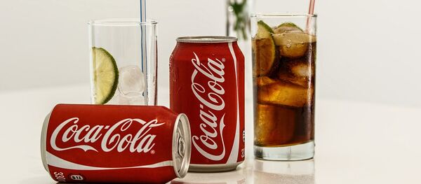 可口可乐澳大利亚公司弃用塑料吸管 - 俄罗斯卫星通讯社
