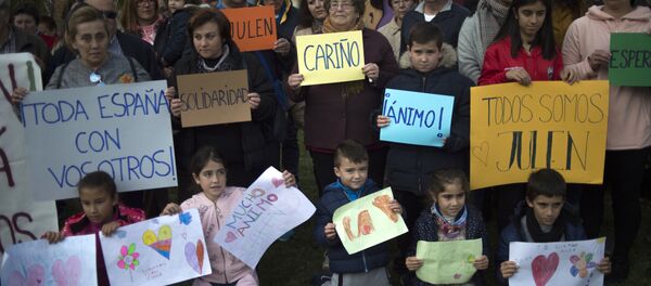 在西班牙托塔蘭鎮前所未有的拯救一名兩歲男孩的行動仍在繼續 - 俄羅斯衛星通訊社