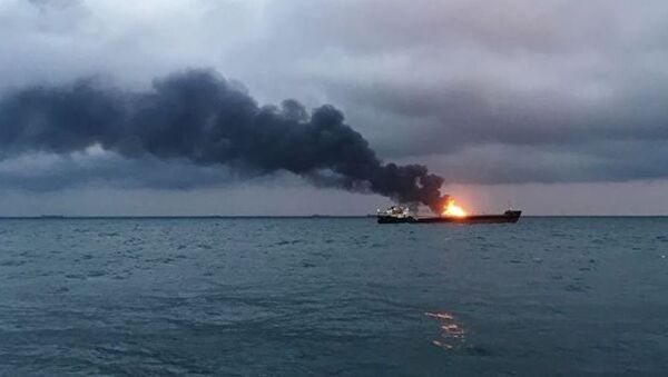 俄联邦海运河运署：发生火灾的天然气运输船脱缆正漂往克里米亚海岸 - 俄罗斯卫星通讯社