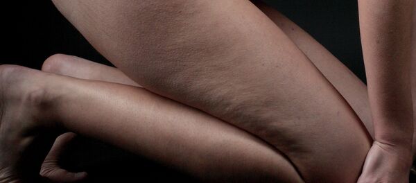 雅芳因橘皮组织广告向广大女性道歉 - 俄罗斯卫星通讯社