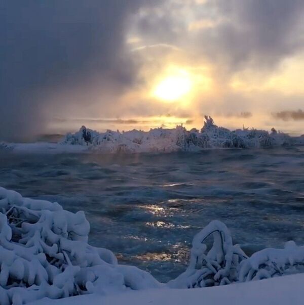 冰封的尼亚加拉大瀑布 - 俄罗斯卫星通讯社