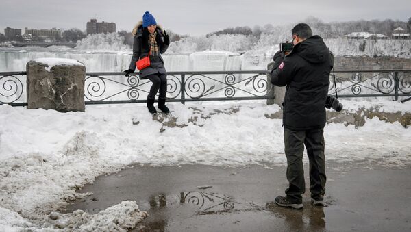 俄科学家解释俄罗斯暖冬及加拿大寒冬异常现象的原因 - 俄罗斯卫星通讯社