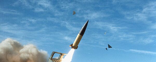 Американский оперативно-тактический ракетный комплекс MGM-140 ATACMS с баллистической ракетой малой дальности - 俄罗斯卫星通讯社