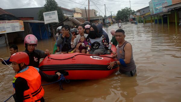 印尼因水災及山體滑坡造成的遇難人數已升至26人 - 俄羅斯衛星通訊社