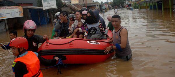印尼因水灾及山体滑坡造成的遇难人数已升至26人 - 俄罗斯卫星通讯社