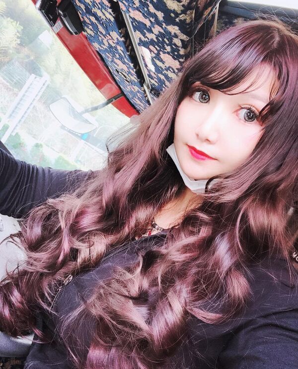 网友们把日本女子佐佐木梨奈认定为世界上最性感的卡车司机 - 俄罗斯卫星通讯社