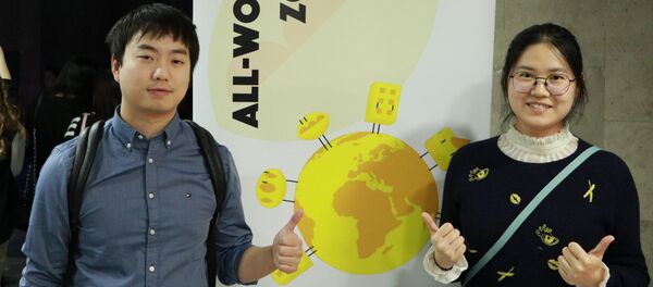 中国在俄留学生庆祝大学生节 - 俄罗斯卫星通讯社