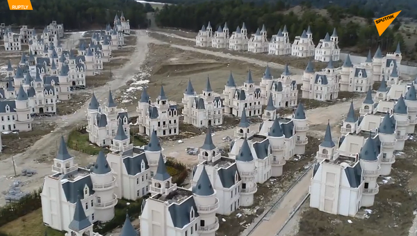 土耳其仿迪士尼城堡变“鬼城” - 俄罗斯卫星通讯社