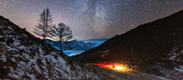 简直是宇宙:贝加尔湖美得不真实的样子 简直是宇宙:贝加尔湖美得不真实的样子 - 俄罗斯卫星通讯社