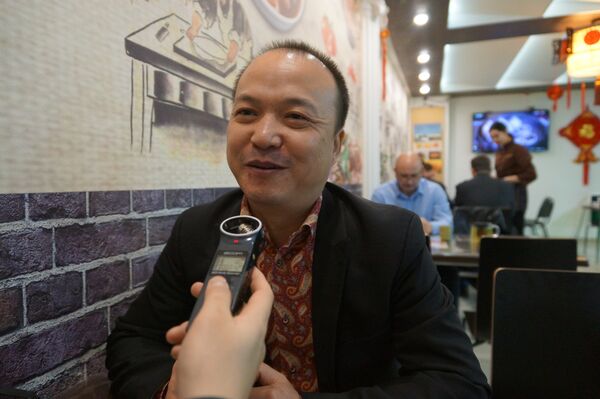 莫斯科“长长”餐厅投资人姚平喜欢在莫斯科工作 - 俄罗斯卫星通讯社