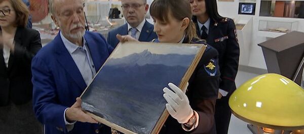 展览现场被盗的阿尔希普•库因吉画作《克里米亚艾佩特里峰》（Ai-Petri. Crimea）已被追回 - 俄罗斯卫星通讯社