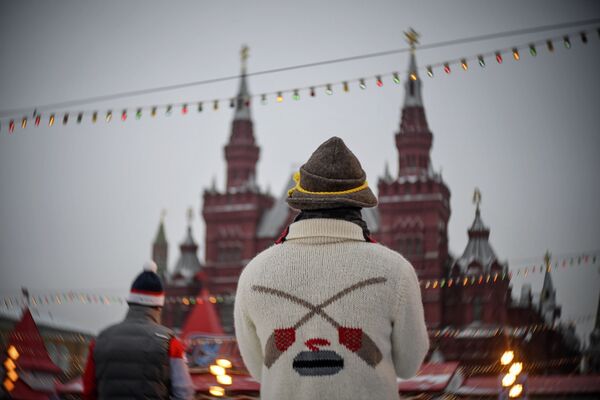 红场上的冰壶赛 - 俄罗斯卫星通讯社
