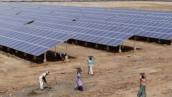 印度拒绝中国太阳能电池板但本国企业无法解决任务 - 俄罗斯卫星通讯社