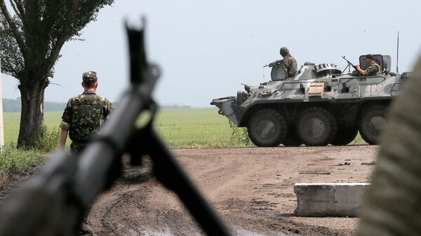 Украинские военные в зоне конфликта на востоке Украины. - 俄羅斯衛星通訊社