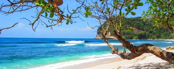 Океан с лазурной водой - 俄羅斯衛星通訊社