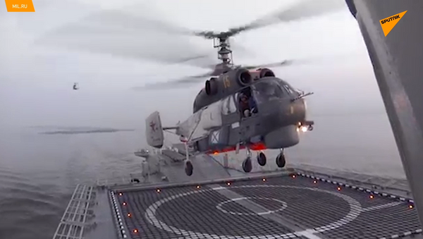 俄羅斯卡-27直升機成功完成波羅的海巡邏艦降落演習 - 俄羅斯衛星通訊社
