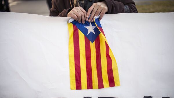 Акции противников и сторонников независимости Каталонии - 俄羅斯衛星通訊社