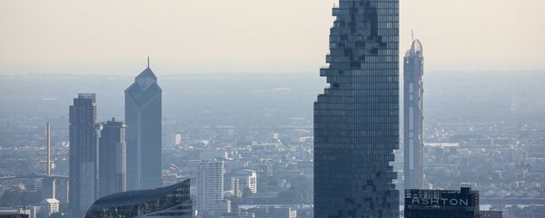 曼谷150座高樓集體灑水抗霾 - 俄羅斯衛星通訊社