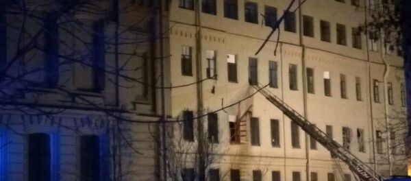 紧急情况部：不排除圣彼得堡大学坍塌废墟下埋人的可能性 - 俄罗斯卫星通讯社