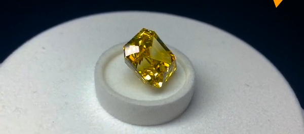 阿尔罗萨公司推出独特彩钻 - 俄罗斯卫星通讯社