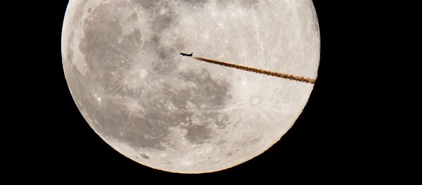 月球轨道站宇航员或将身裹聚乙烯防护垫应对太阳耀斑爆发 - 俄罗斯卫星通讯社