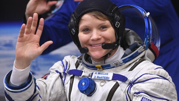 Американская астронавтка НАСА Энн МакКлейн - 俄罗斯卫星通讯社