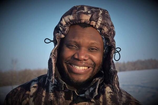 马克·巴巴同德 - 俄罗斯卫星通讯社