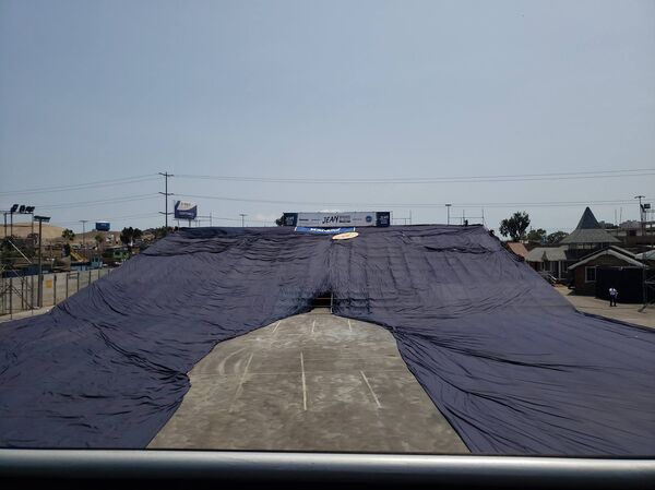 世上最大牛仔 - 俄罗斯卫星通讯社