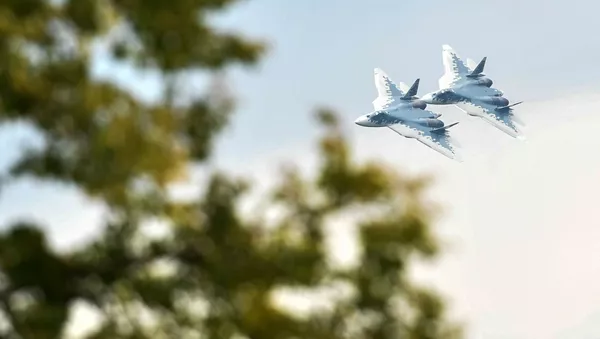 Многофункциональные истребители Су-57 - 俄羅斯衛星通訊社