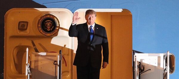 特朗普抵达越南河内 - 俄罗斯卫星通讯社