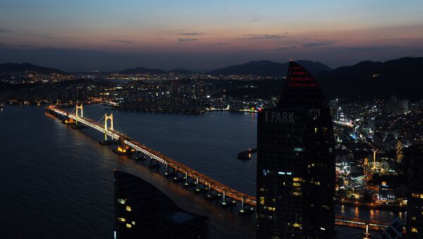 Вид на мост Кванан в южнокорейском городе Пусан - 俄羅斯衛星通訊社
