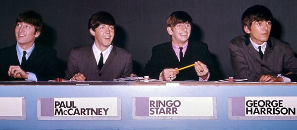 披頭士樂隊 - 俄羅斯衛星通訊社