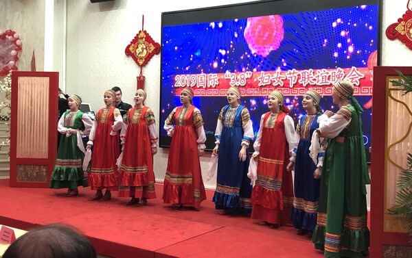 2019國際“三八”婦女節在莫斯科圓滿舉辦 - 俄羅斯衛星通訊社
